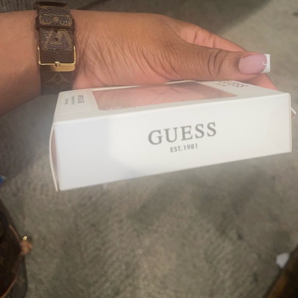 Guess AirPod 3 Case - Picture 2 of 2